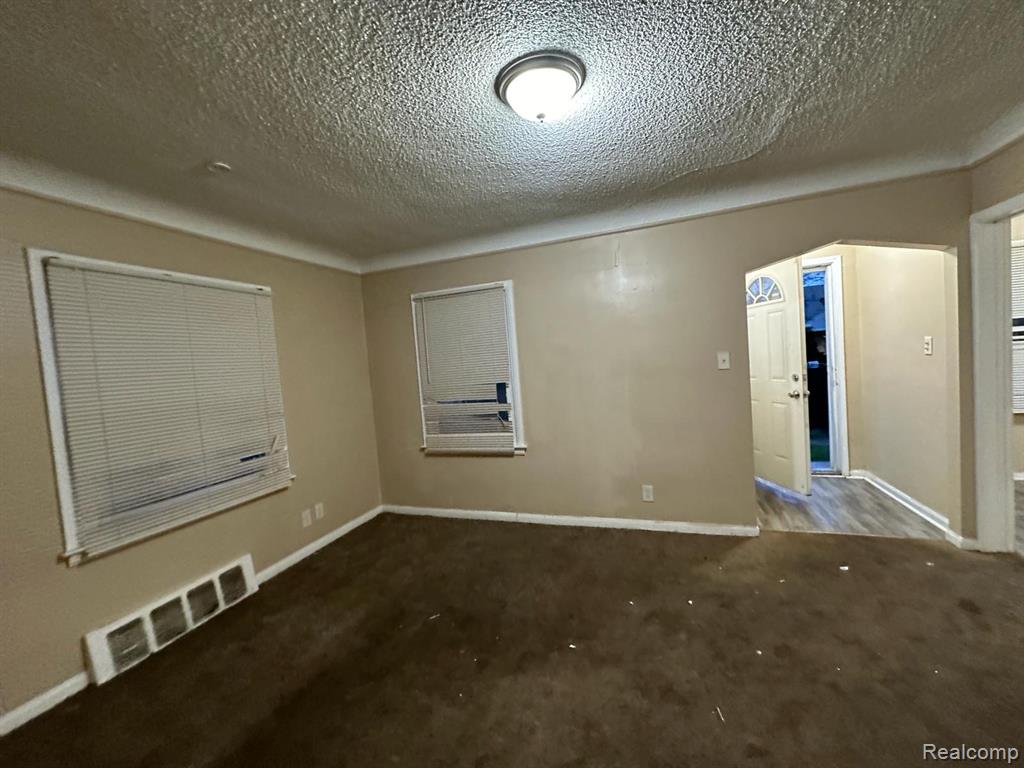 7651 Rosemont Avenue, Detroit, MI 48228 — Photo 7