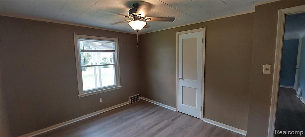 9473 Whitall Lane, Grosse Ile, MI 48138 — Photo 11
