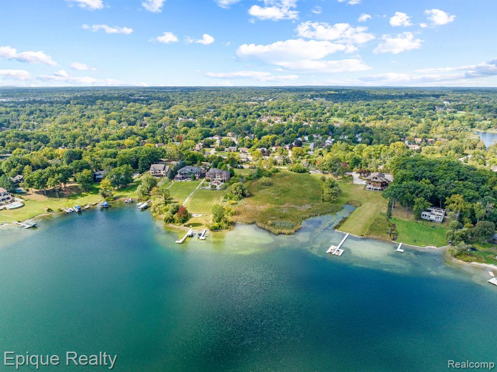 5375 Middlebelt Road, West Bloomfield, MI 48323 — Photo 16