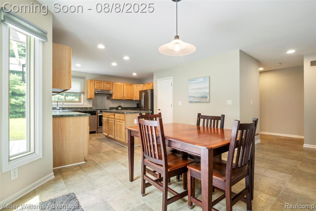 8891 Dexter Gables Lane, Dexter, MI 48130 — Photo 15