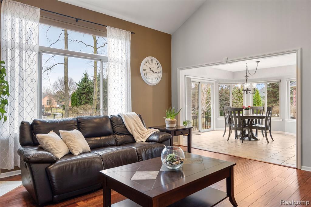 54652 White Spruce Lane, Shelby Twp, MI 48315 — Photo 13