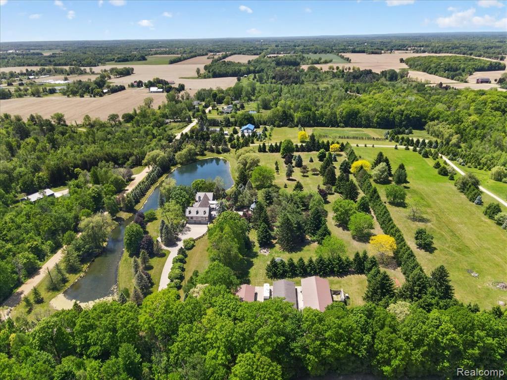 4721 Hasslick Road, North Branch, MI 48461 — Photo 2