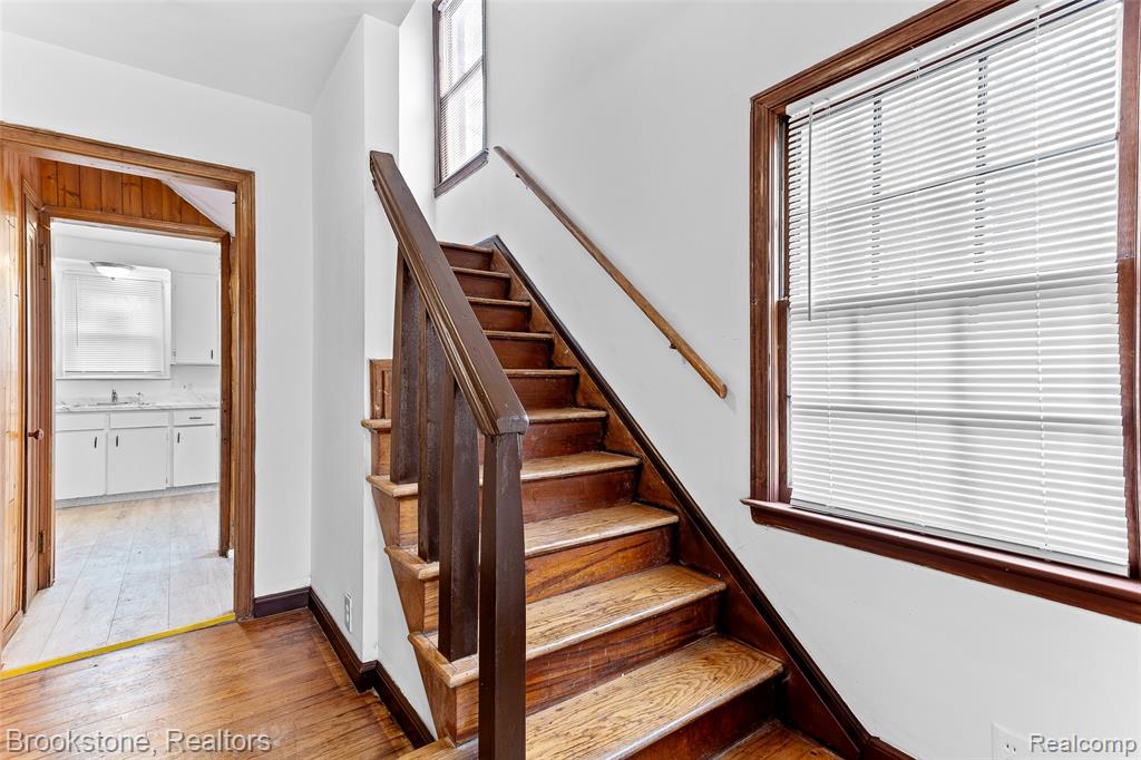 11644 Sussex Street, Detroit, MI 48227 — Photo 4