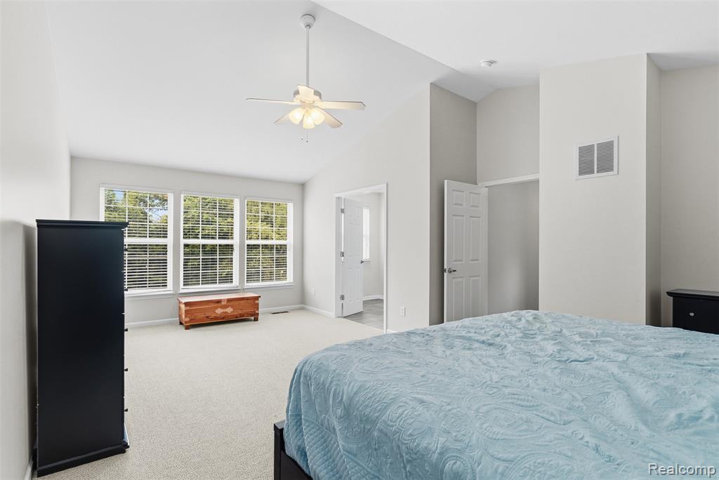 6323 Moonstone Drive, Grand Blanc, MI 48439 — Photo 38