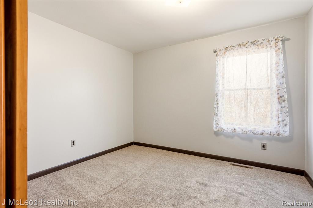 7507 W Caro Road, Reese, MI 48757 — Photo 19
