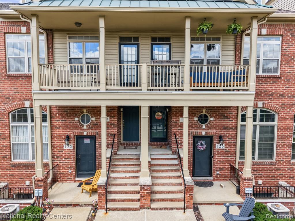 128 Sandy Lane, Walled Lake, MI 48390 — Photo 8