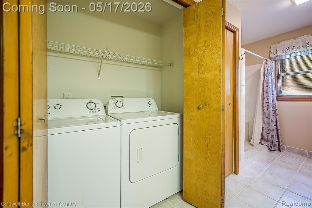 2154 Kingston Drive, Pinckney, MI 48169 — Photo 27