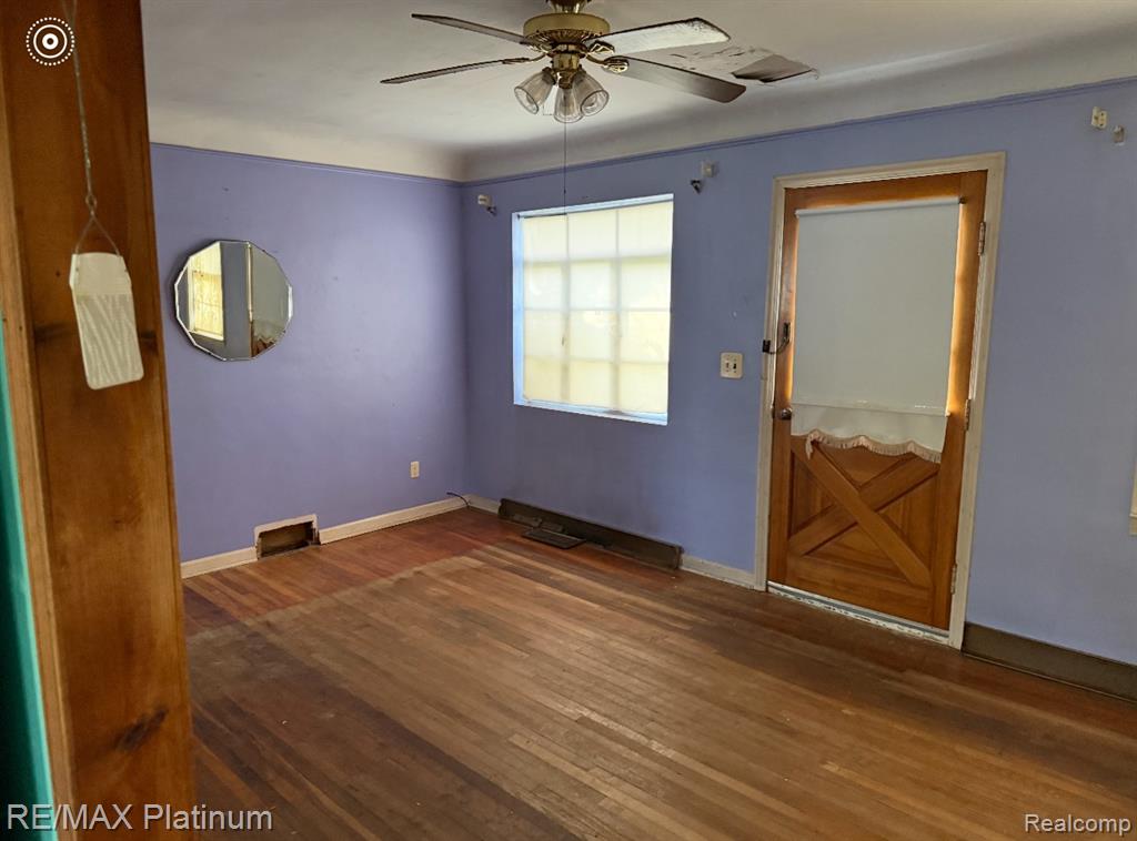 5500 Oak Grove Road, Howell, MI 48855 — Photo 3