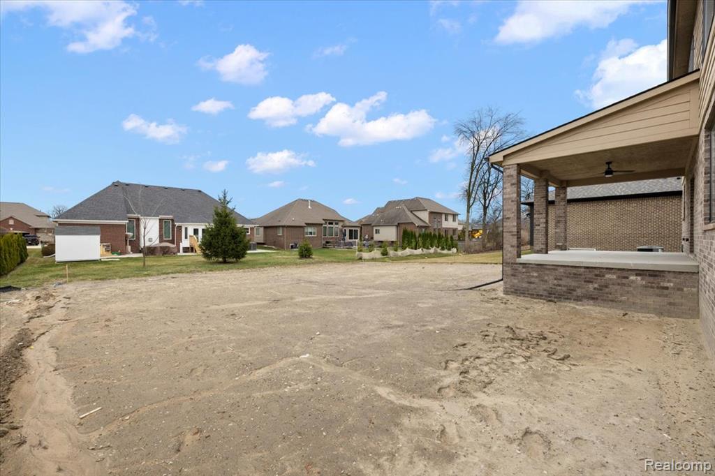 50386 Mistwood Drive, Macomb, MI 48042 — Photo 6