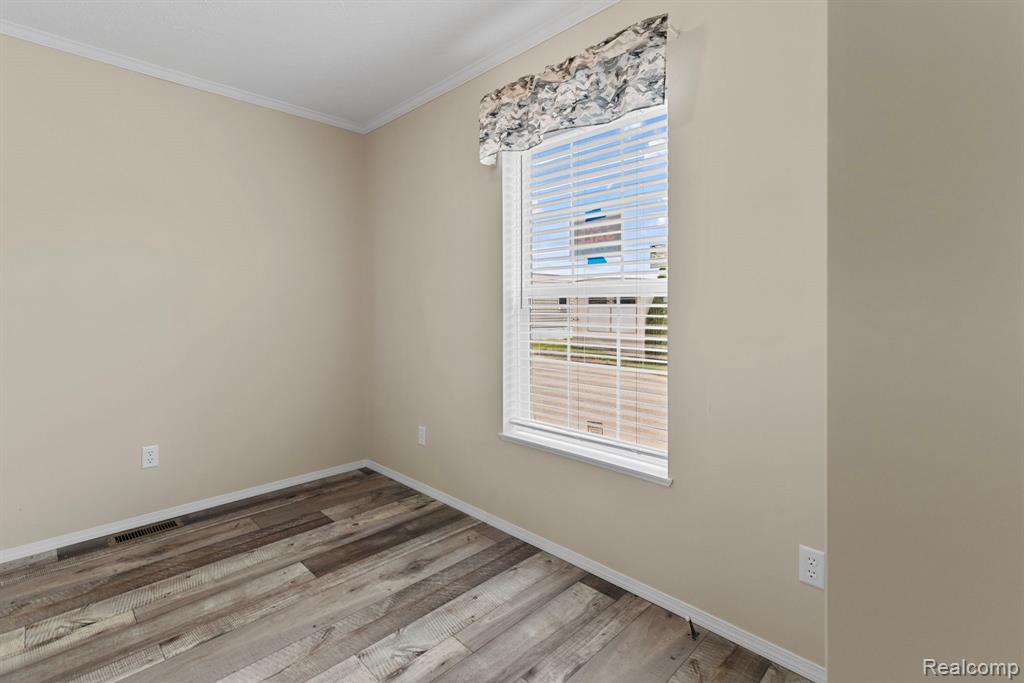 11047 Silver View Court, South Lyon, MI 48178 — Photo 15