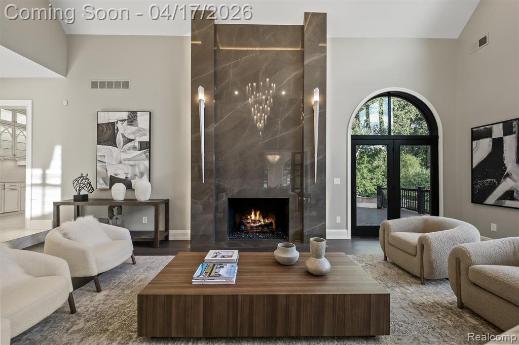 5305 Elmgate Bay Drive, Orchard Lake Village, MI 48324 — Photo 10