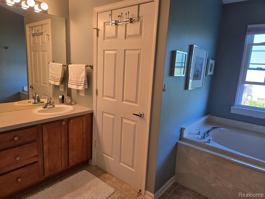 6691 LAKEWAY Street, Ypsilanti, MI 48197 — Photo 30