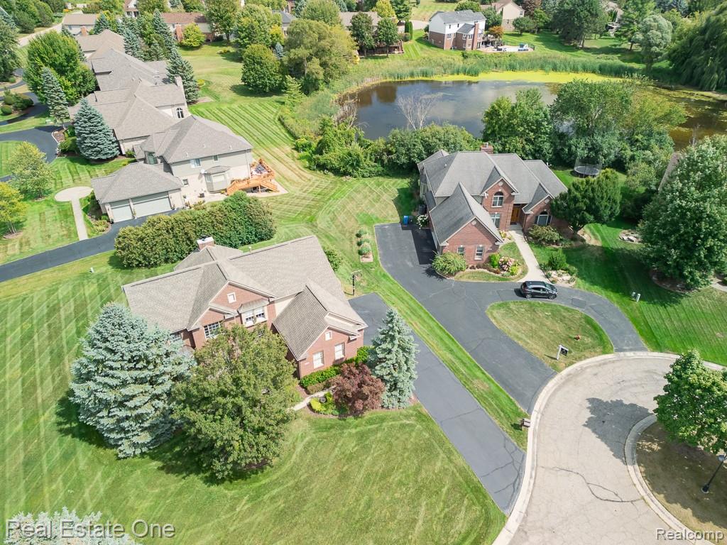 4595 Dunbar Court, Rochester, MI 48306 — Photo 39