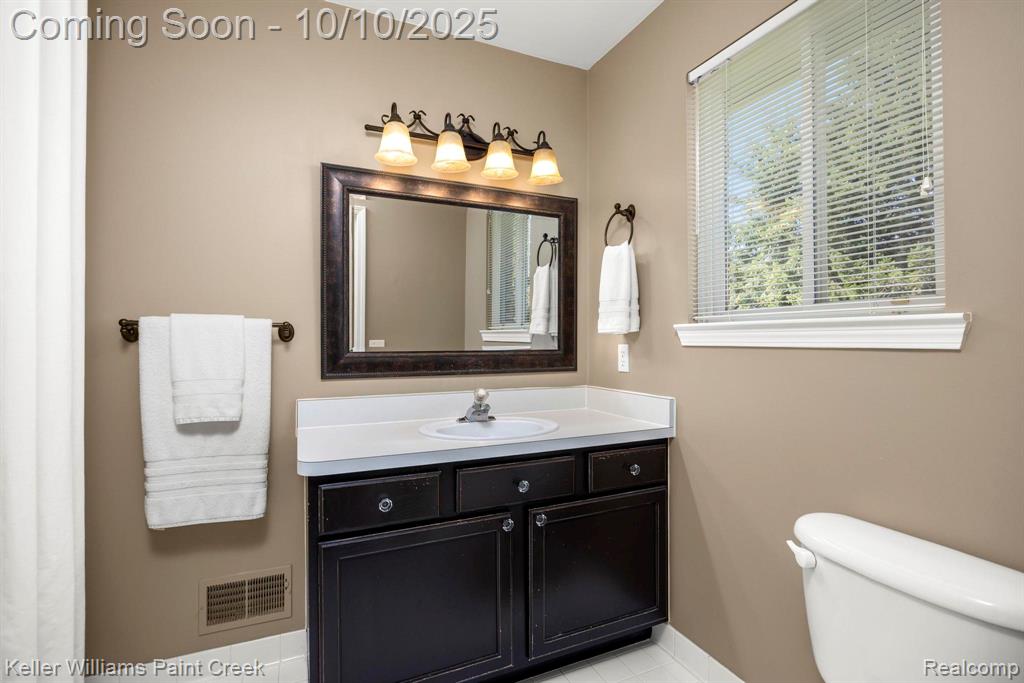 46297 Creekside Boulevard, Macomb, MI 48044 — Photo 15