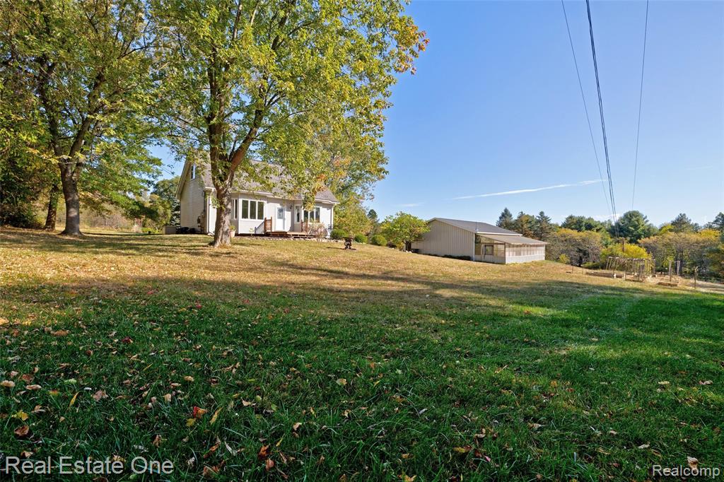 2444 Ray Road, Oxford, MI 48370 — Photo 40