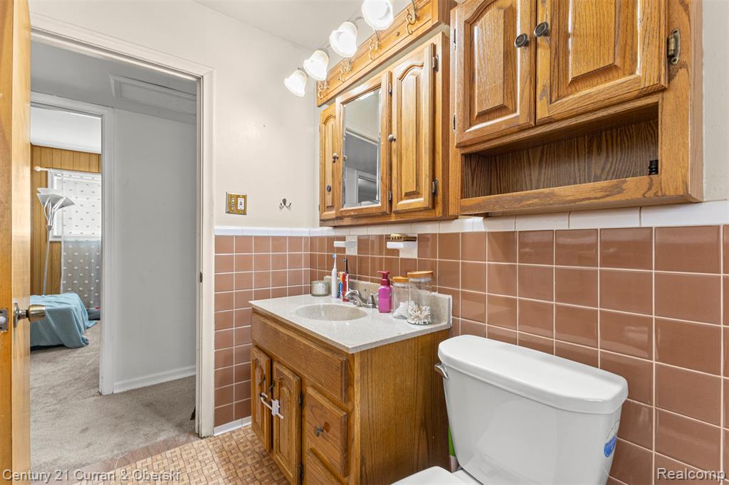 5015 Lincoln Boulevard, Dearborn Heights, MI 48125 — Photo 16