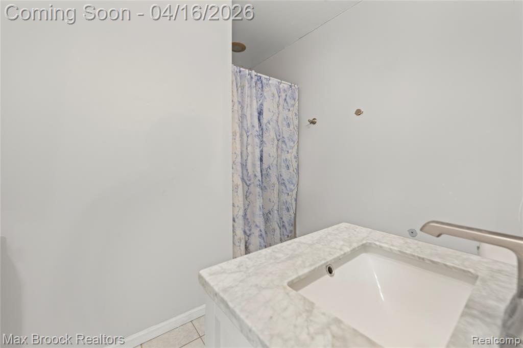 817 Mower Road, Pinckney, MI 48169 — Photo 15