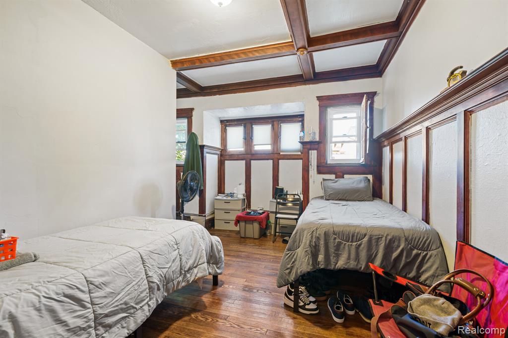 100 Chandler Street, Detroit, MI 48202 — Photo 21