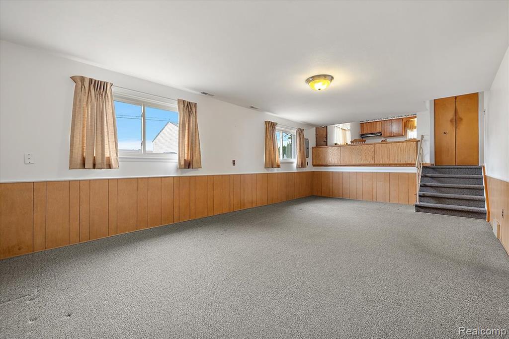 4215 Lexington Drive, Trenton, MI 48183 — Photo 16