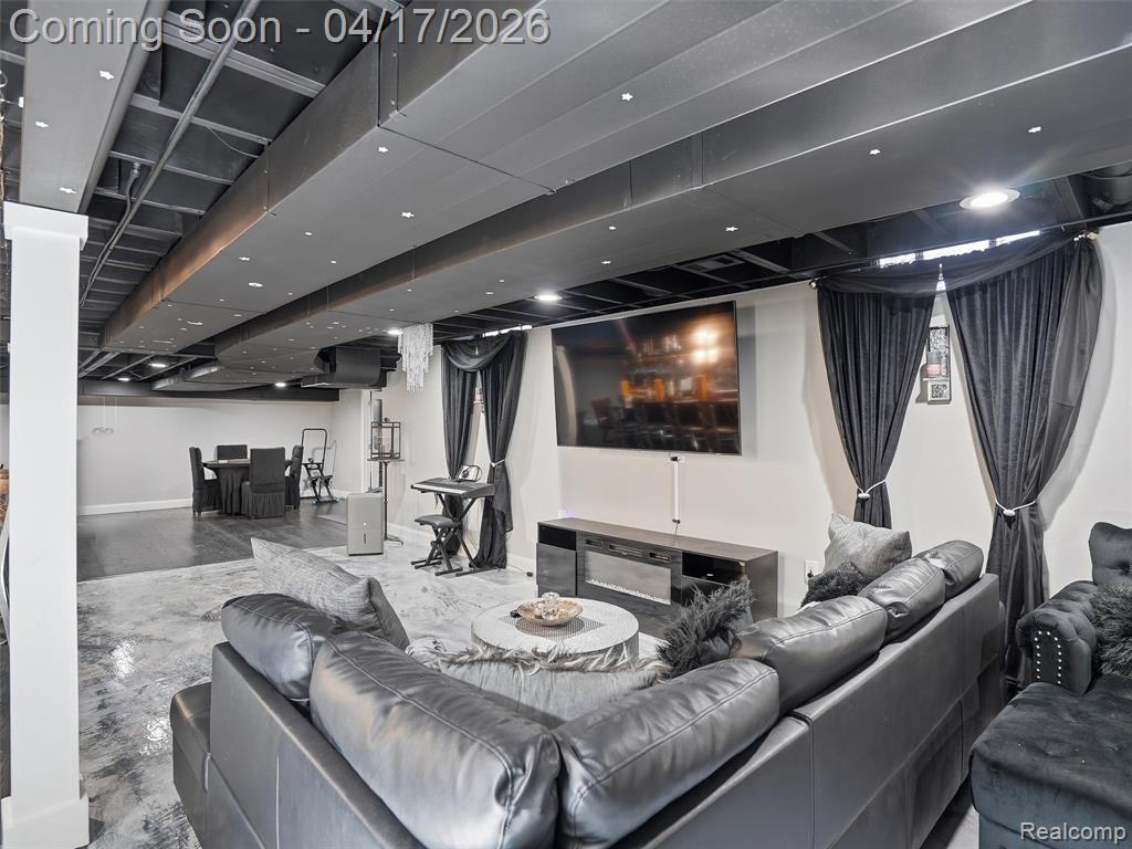 4886 Beacon Hill Drive, Bloomfield Hills, MI 48301 — Photo 60
