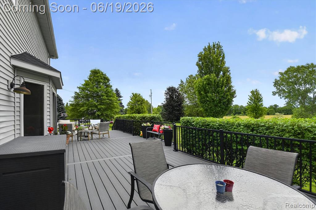 7040 McGuire Road, Fenton, MI 48430 — Photo 32