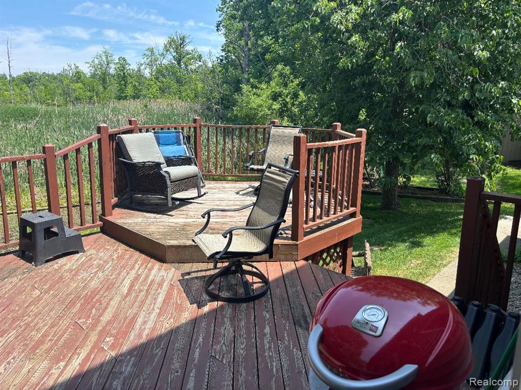 2136 Millstream Drive, Wixom, MI 48393 — Photo 29