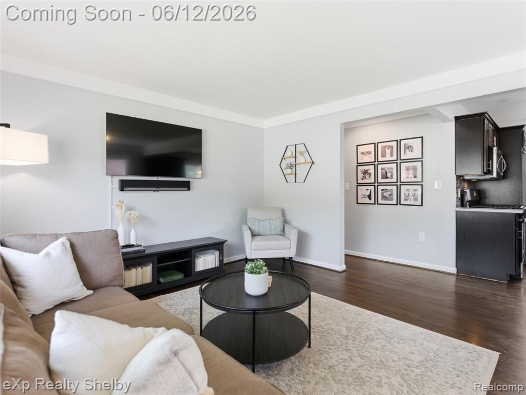 29451 Mark Avenue, Madison Heights, MI 48071 — Photo 5