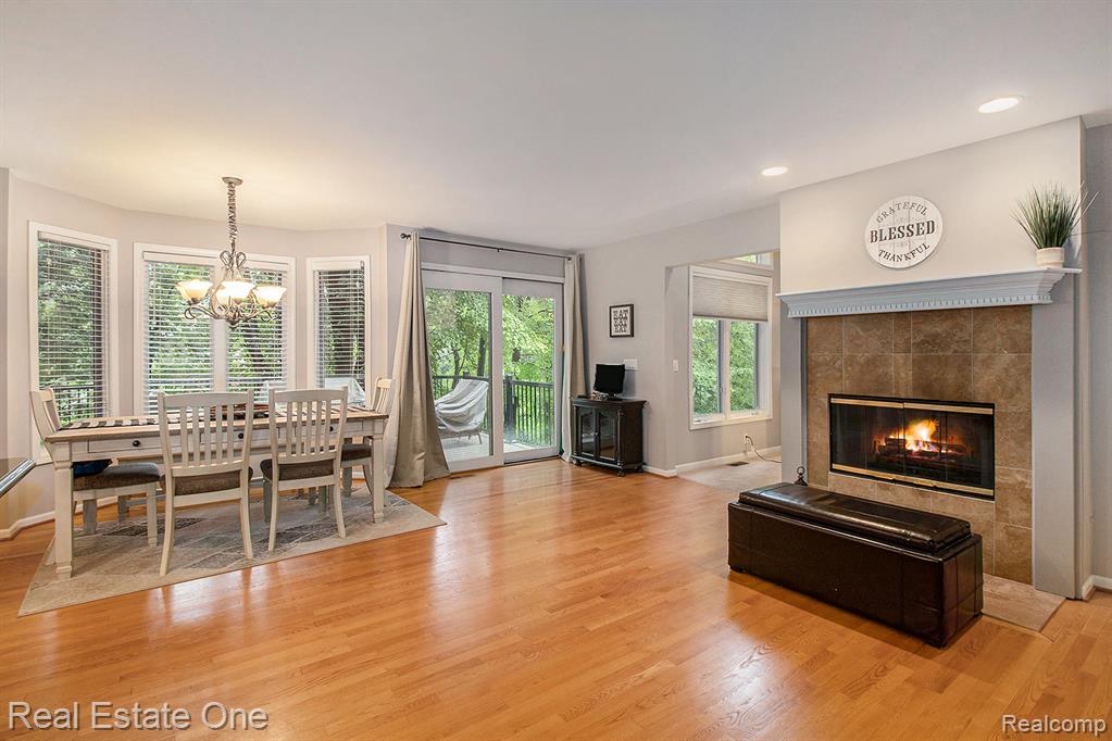 9832 Kingston Ridge, Clarkston, MI 48348 — Photo 14