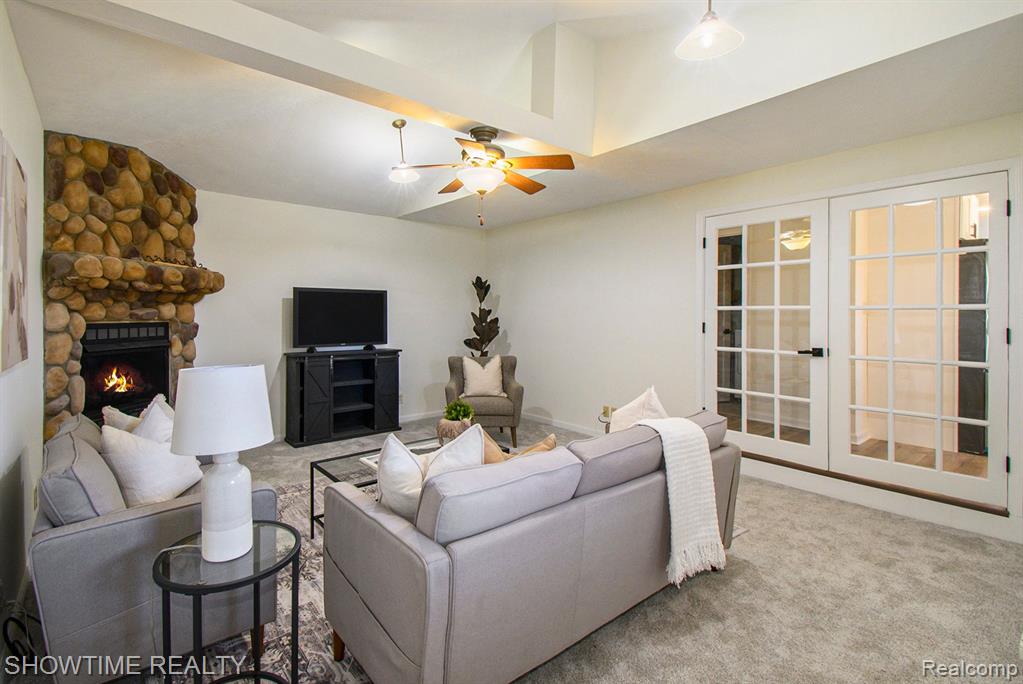 2055 SANDHILL Road, Mason, MI 48854 — Photo 5