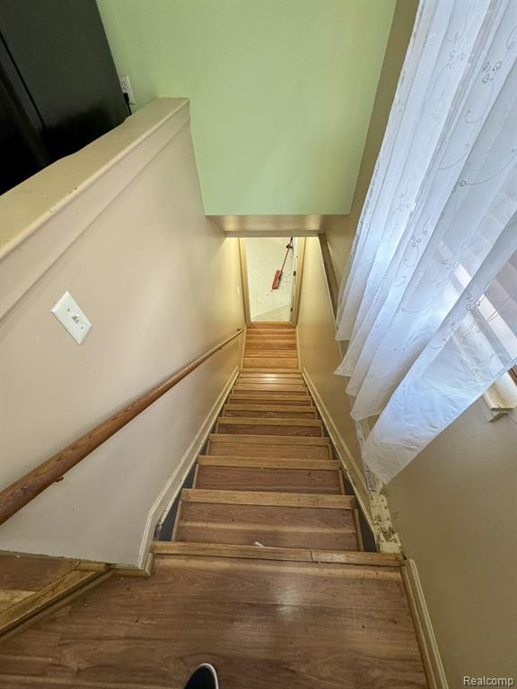 490 MOONLIGHT Drive, Pontiac, MI 48340 — Photo 21