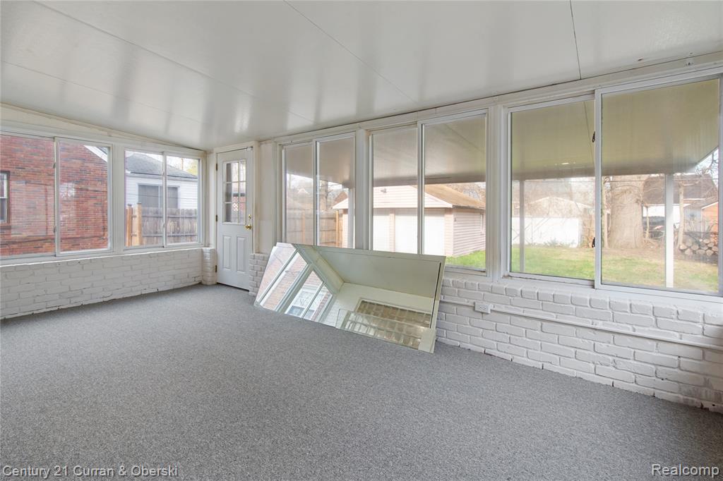 16166 Sunderland Road, Detroit, MI 48219 — Photo 30