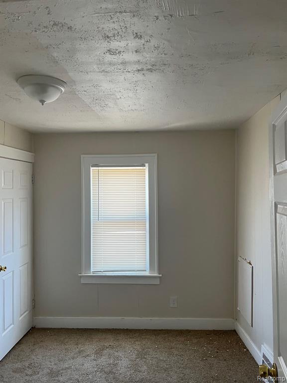 8088 TIMKEN Avenue, Warren, MI 48089 — Photo 3