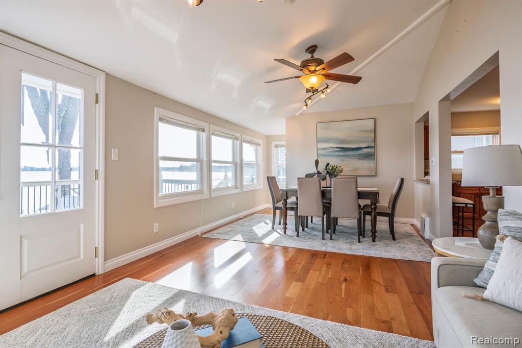 9568 MAIN Street, Whitmore Lake, MI 48189 — Photo 21