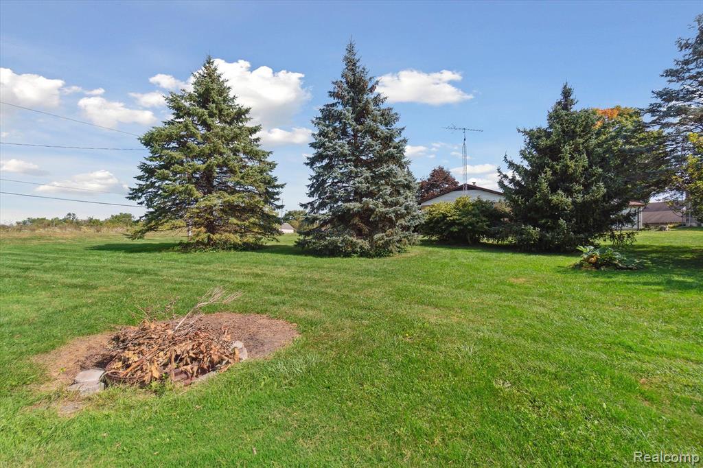 9990 E NEWBURG Road, Durand, MI 48429 — Photo 39