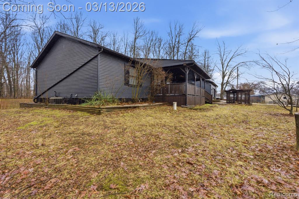 588 Norvell Beach Drive, Brooklyn, MI 49230 — Photo 3