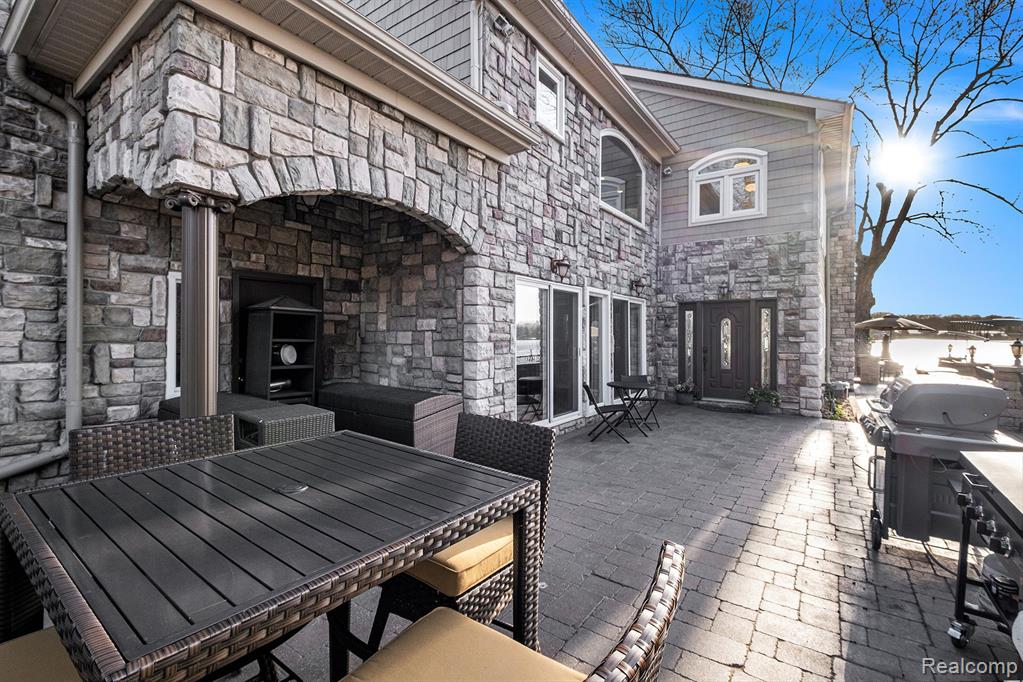 8460 WOODLAND SHORE Drive, Brighton, MI 48114 — Photo 53