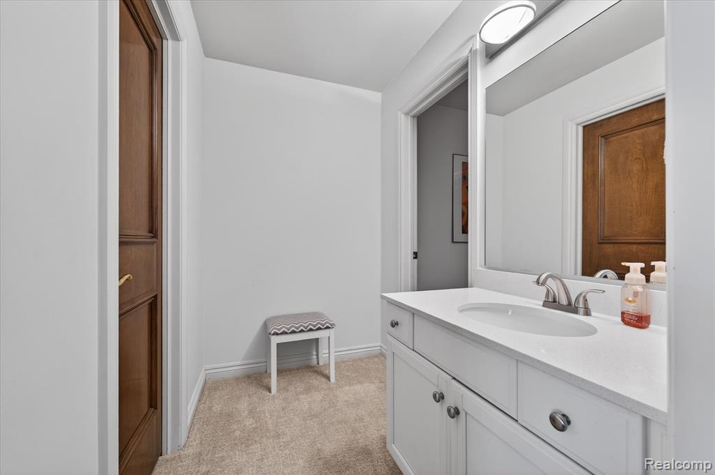 4806 Goodison Place Drive, Rochester, MI 48306 — Photo 39