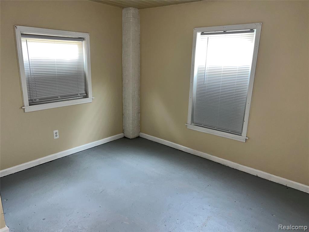 8750 E Outer Drive, Detroit, MI 48213 — Photo 10