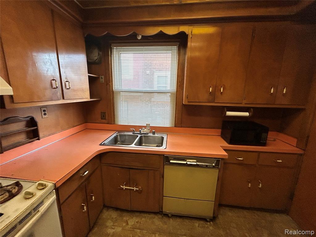 7431 Kipling Street, Detroit, MI 48206 — Photo 24
