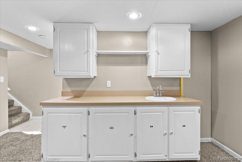 4820 Burchfield Avenue, Lansing, MI 48910 — Photo 21