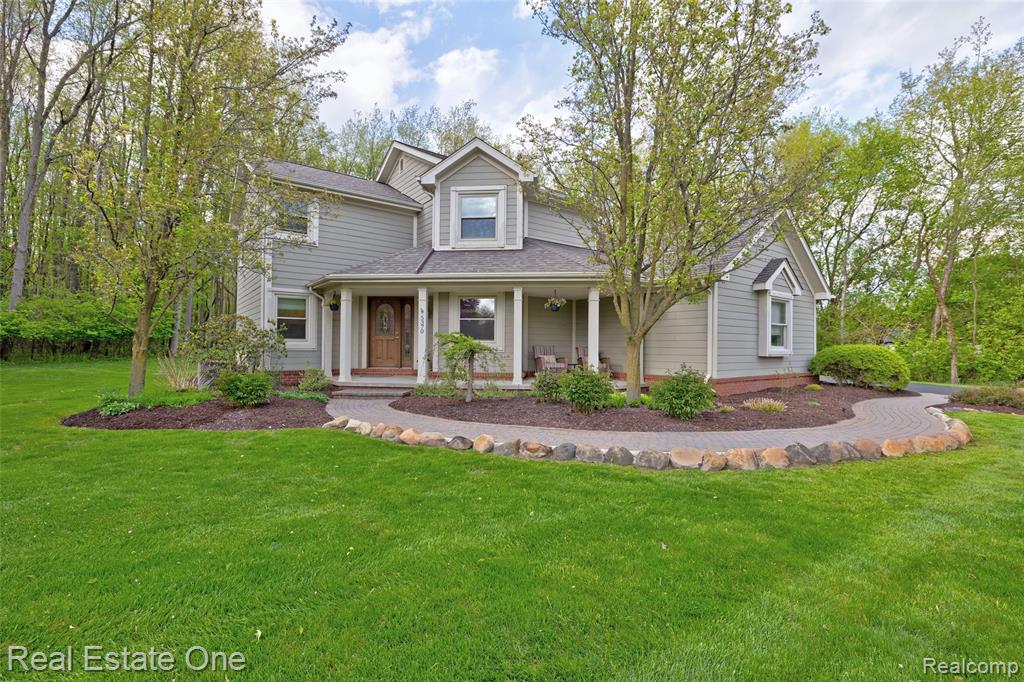 5370 Greenview Drive, Clarkston, MI 48348 — Photo 2
