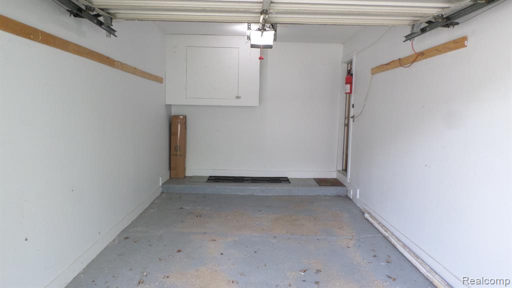 33612 Bayview Drive, New Baltimore, MI 48047 — Photo 26