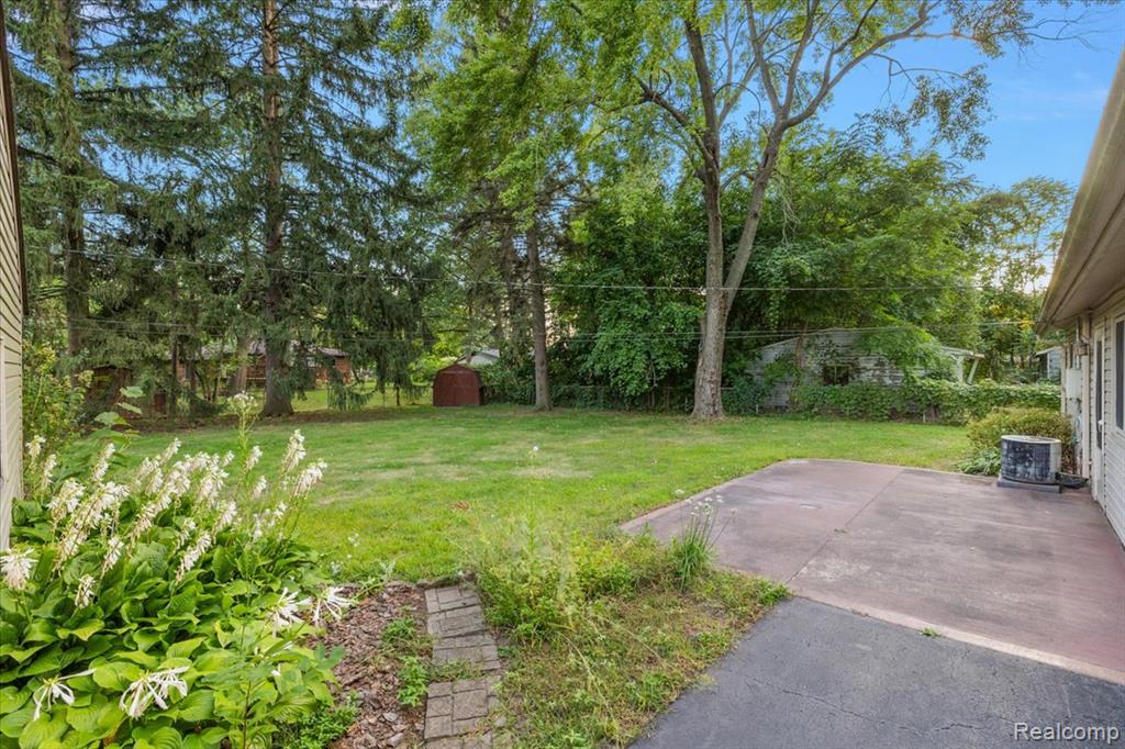 4535 Pinedale Avenue, Clarkston, MI — Photo 39
