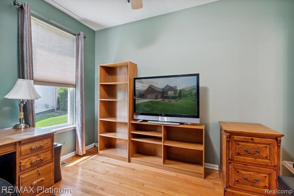 3872 RAINIER Drive, 94, Howell, MI 48843 — Photo 19