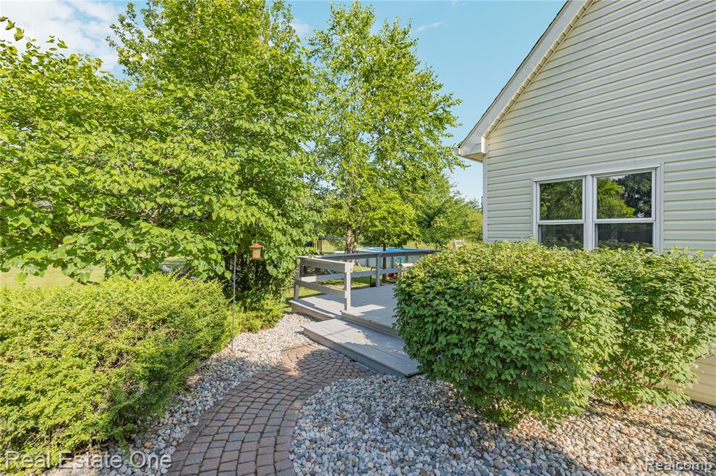 9210 Hickory Ridge Road, Holly, MI 48442 — Photo 21