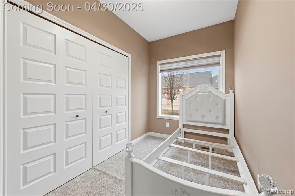 28796 Liparoto Boulevard, Flat Rock, MI 48134 — Photo 24
