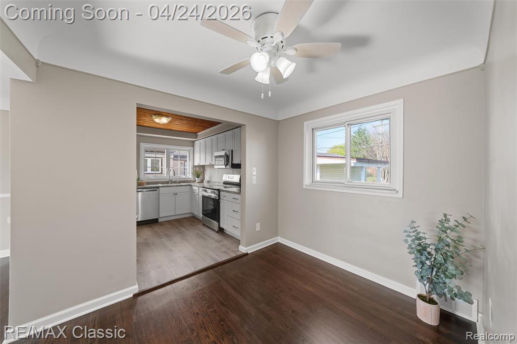 6647 Arcola Street, Garden City, MI — Photo 16