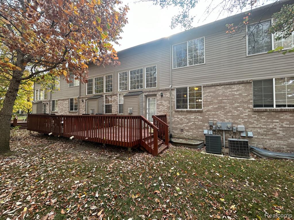 41484 GLADE Road, Canton, MI 48187 — Photo 32