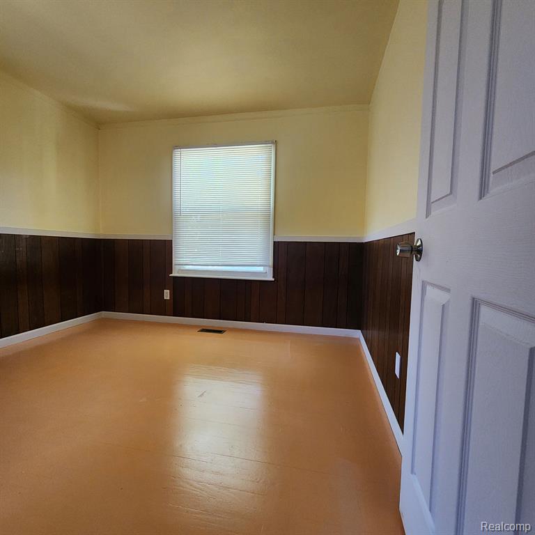 9481 WILLIAM Street, Taylor, MI — Photo 12