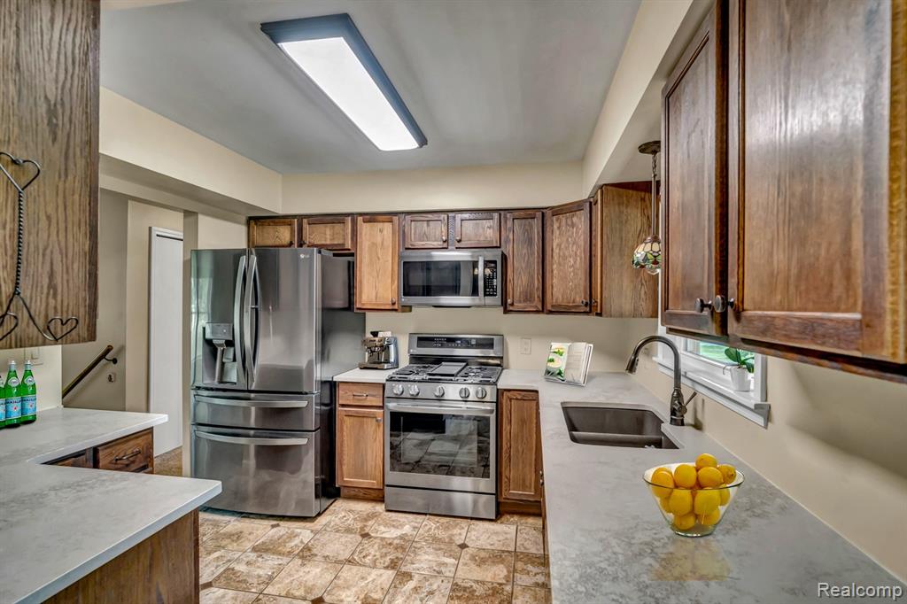 3685 N Mill Road, Dryden, MI 48428 — Photo 14